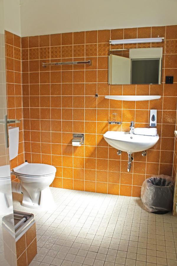 Autobahn Hotel Pfungstadt Ost Dış mekan fotoğraf