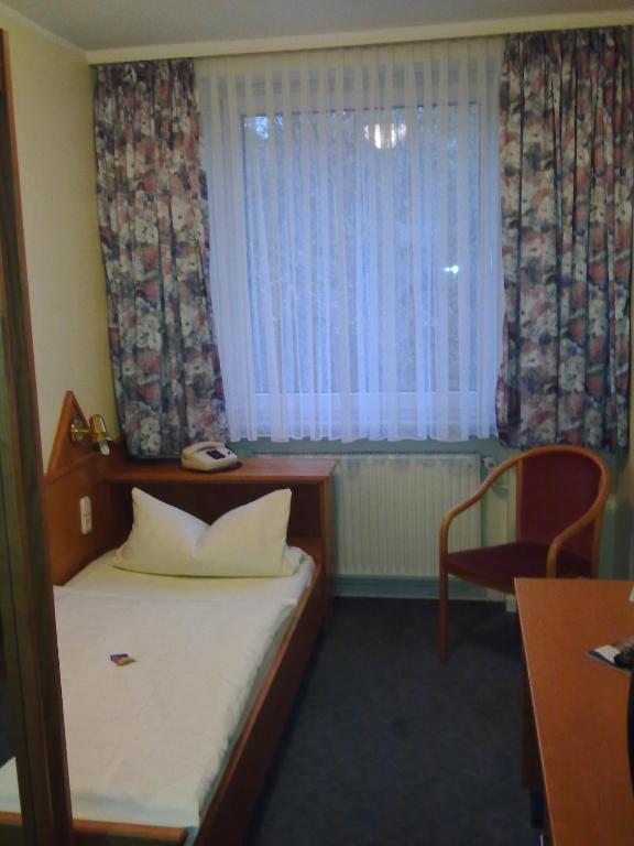 Autobahn Hotel Pfungstadt Ost Oda fotoğraf